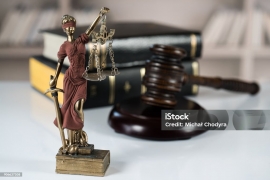 TAR LAZIO: Il giudice del merito pu&ograve; porre a fondamento della propria decisione una perizia stragiudiziale in virt&ugrave; del principio del libero convincimento del giudice. Accolto il ricorso che censurava l&rsquo;ambiguit&agrave; della domanda di inglese.  