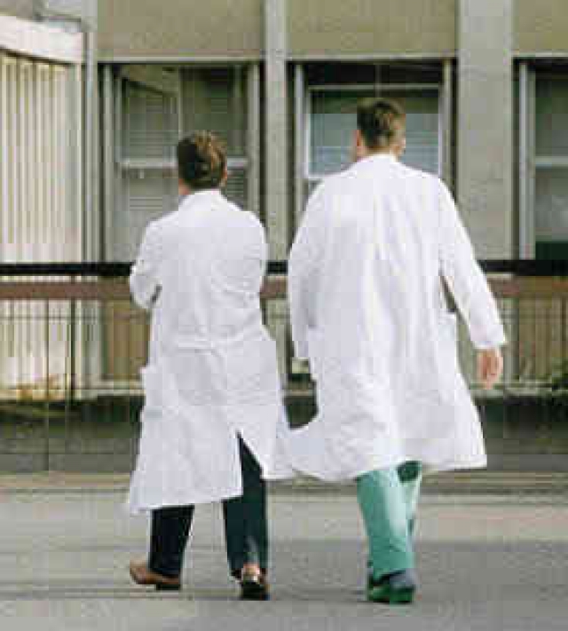 In Italia ci sono troppi medici?