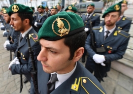  Concorso per titoli ed esami per il reclutamento di n. 1409 allievi finanzieri. Il TAR del Lazio riammette il candidato vincitore.